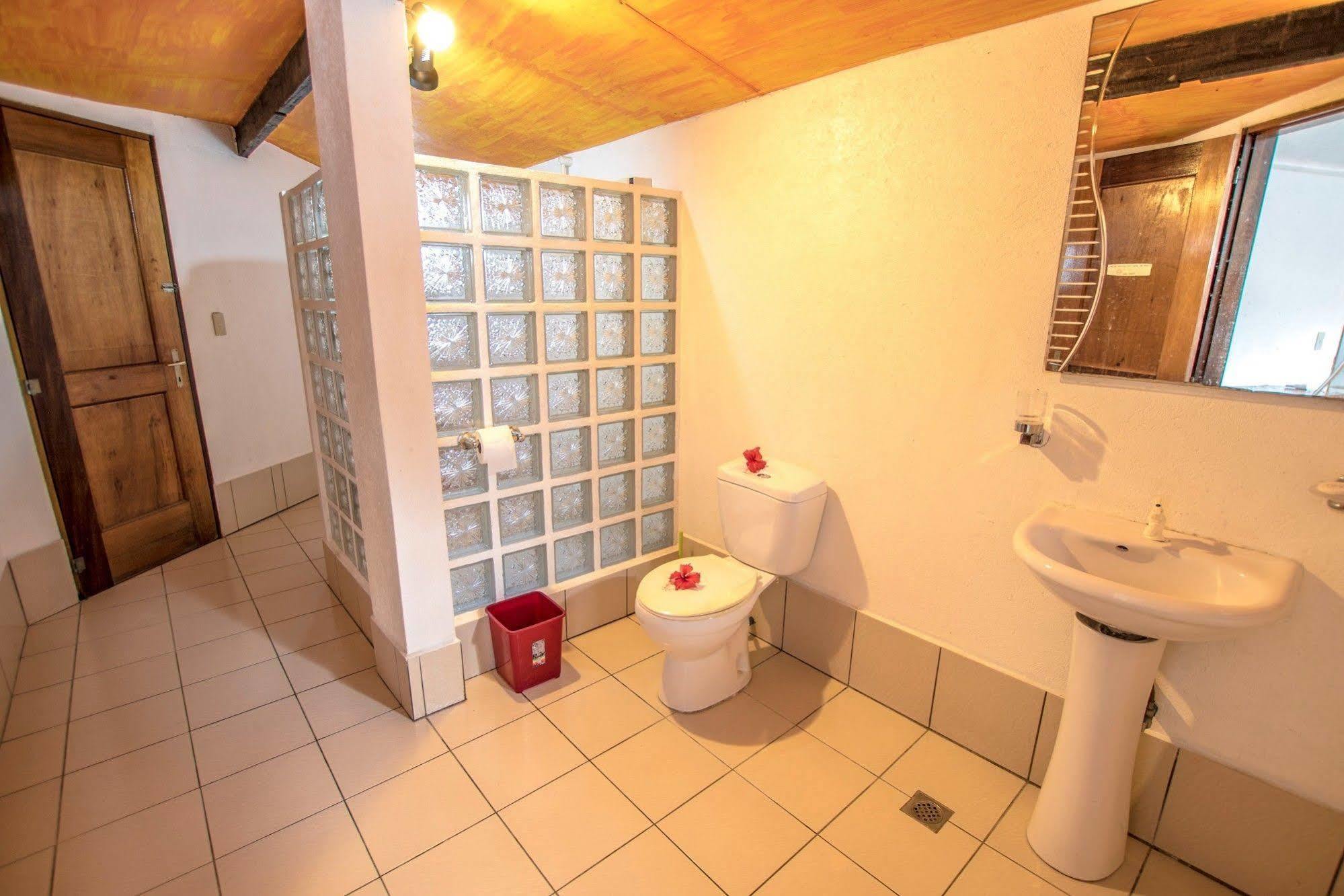 Bamboo Bungalows Resthouse Balabag  Eksteriør billede