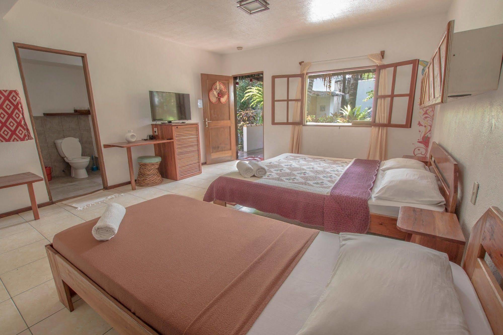 Bamboo Bungalows Resthouse Balabag  Eksteriør billede